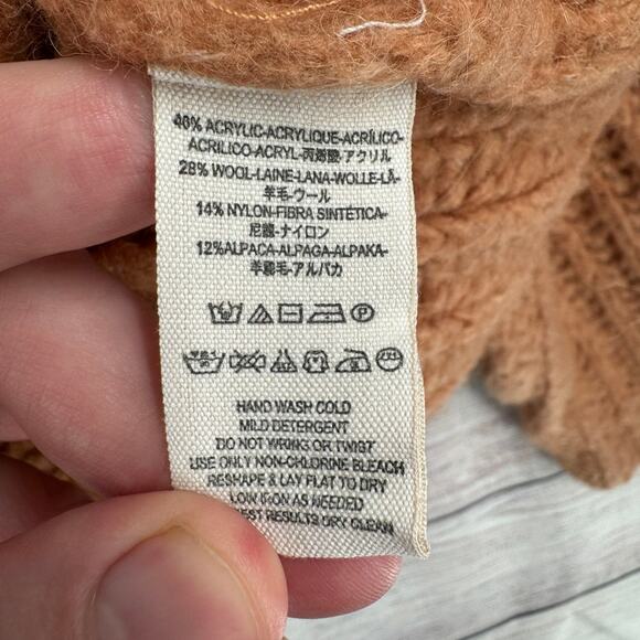 Free People Crop Oversized Boxy Turtleneck Sweater Womens Small Brown Clay - Picture 9 of 12